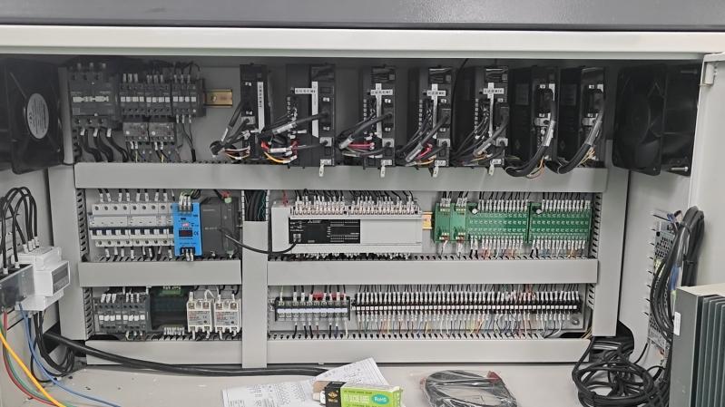 Integrated Cutting, Sewing & Bagging Machine WT-750A 9
