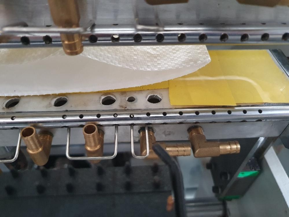 Máquina de Inserción de Liner, Corte y Cosido WT-ICSH650 7